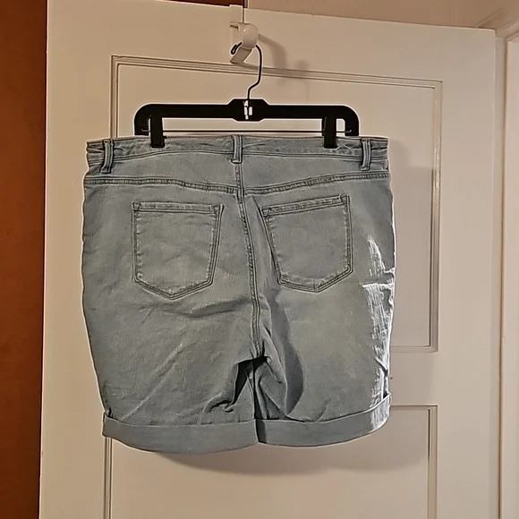 Style & Co bermuda shorts 16W - Picture 2 of 3